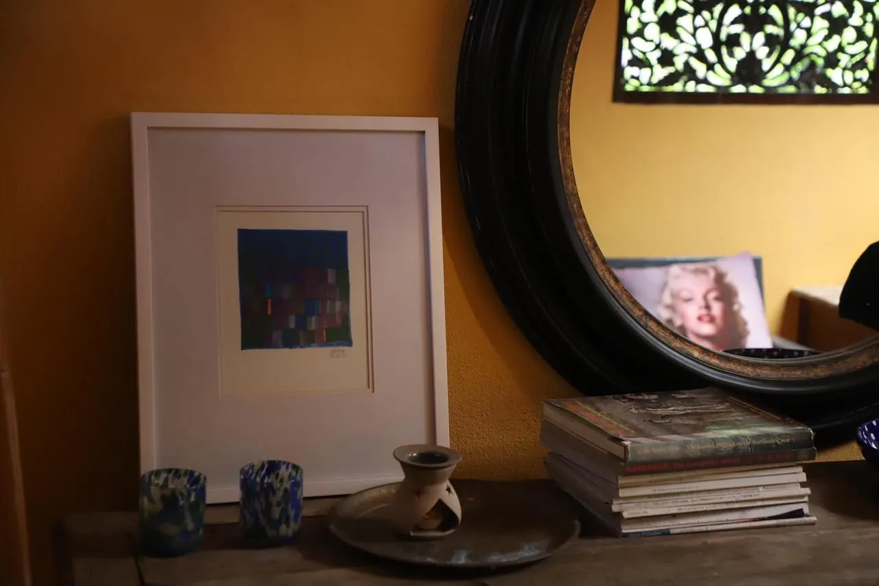 Queens Room